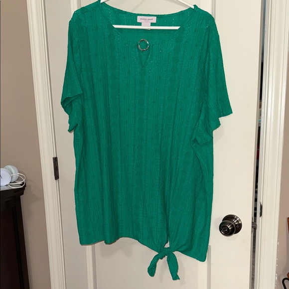 Allison Daley Emerald Green Blouse with Ring Detail - Picture 1 of 10